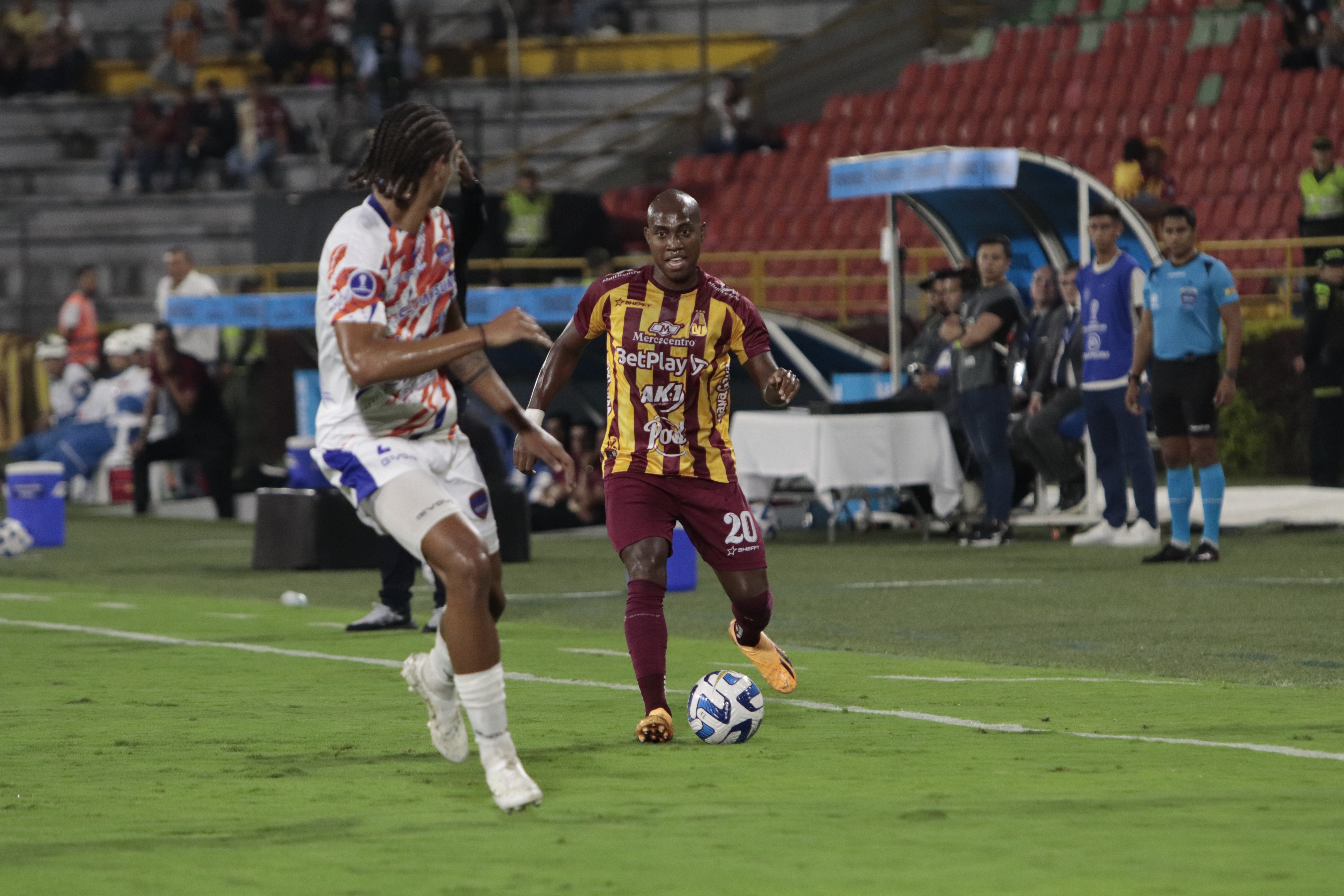 Junior Hernández fue la figura con dos pasegoles.