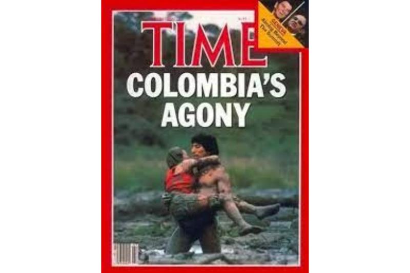 Portada de la Revista Time, 1985 "La Agonía de Colombia"