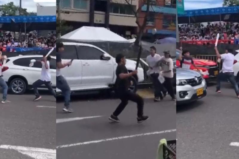 ¡Tremenda pelea a machete en pleno desfile de San Juan! Ciudadanos miraron, aterrados