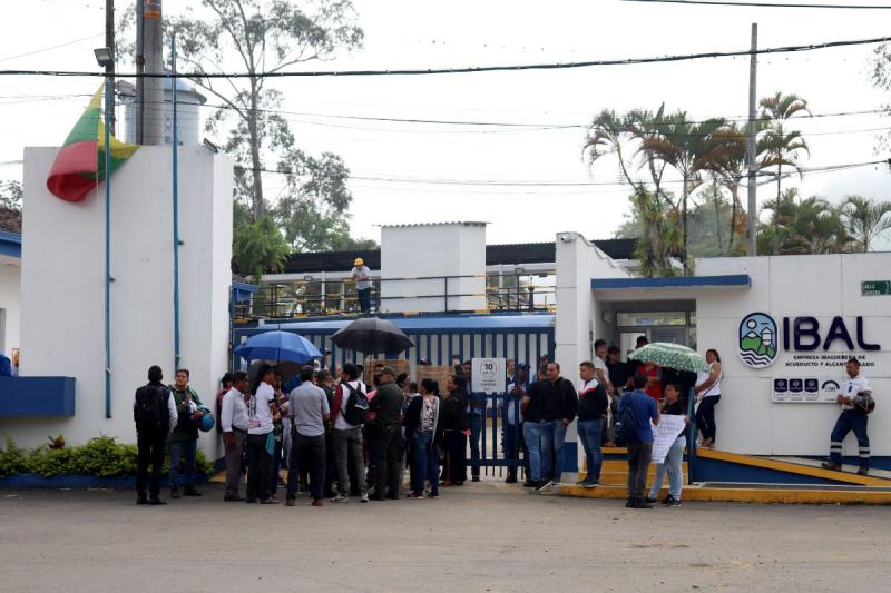 Ibaguereños protestaron por la falta de agua en la comuna Nueve