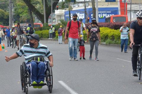  La ciclovía retoma con el recorrido habitual por la carrera Quinta desde la calle 10 y hasta Los Arrayanes.