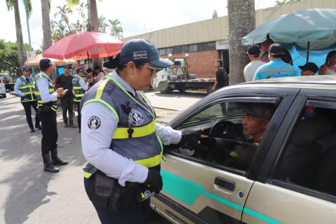 Autoridades inmovilizaron vehículos por no acatar la norma en el Día sin carro y sin moto en Ibagué